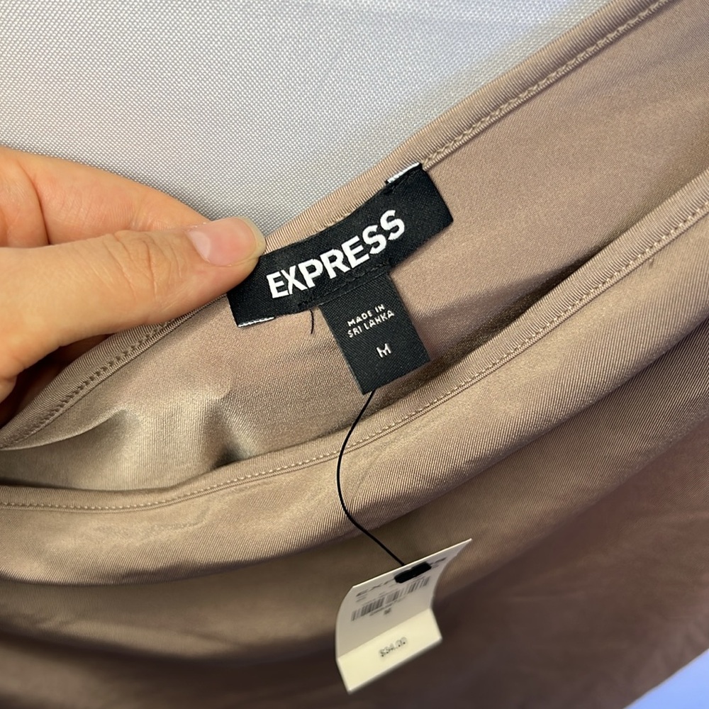 Express Ruched One Shoulder Top - Picture 4 of 5